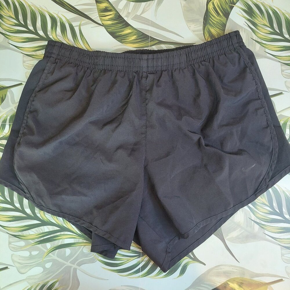 Girls Nike Tempo Shorts Sz L